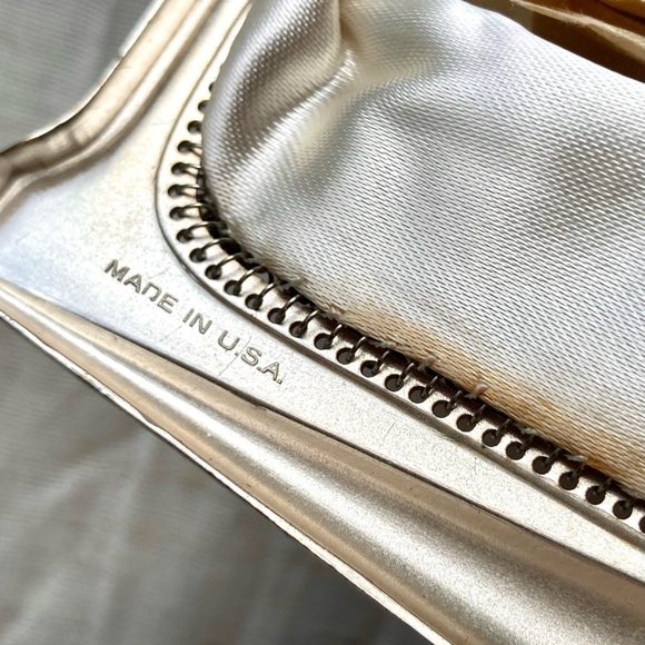 Vintage Whiting & Davis Silvertone Metal Mesh Mini Evening Bag Clutch Wristlet - Picture 9 of 17